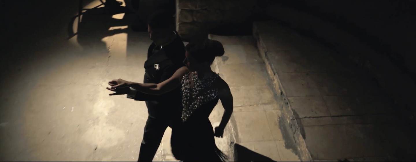 Walking into the Tango. Embrace